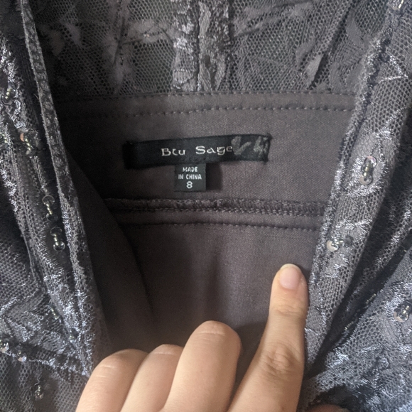 Gray Lace Dress - Picture 4 of 5